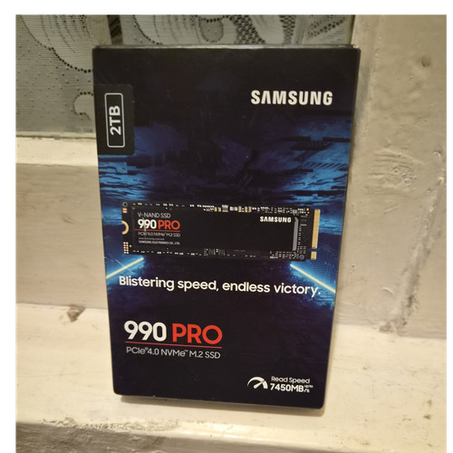 Samsung 990 pro - 990,