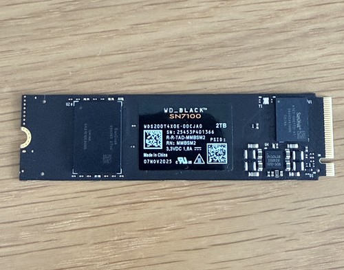 New black sn7100 2tb - wd, m.2